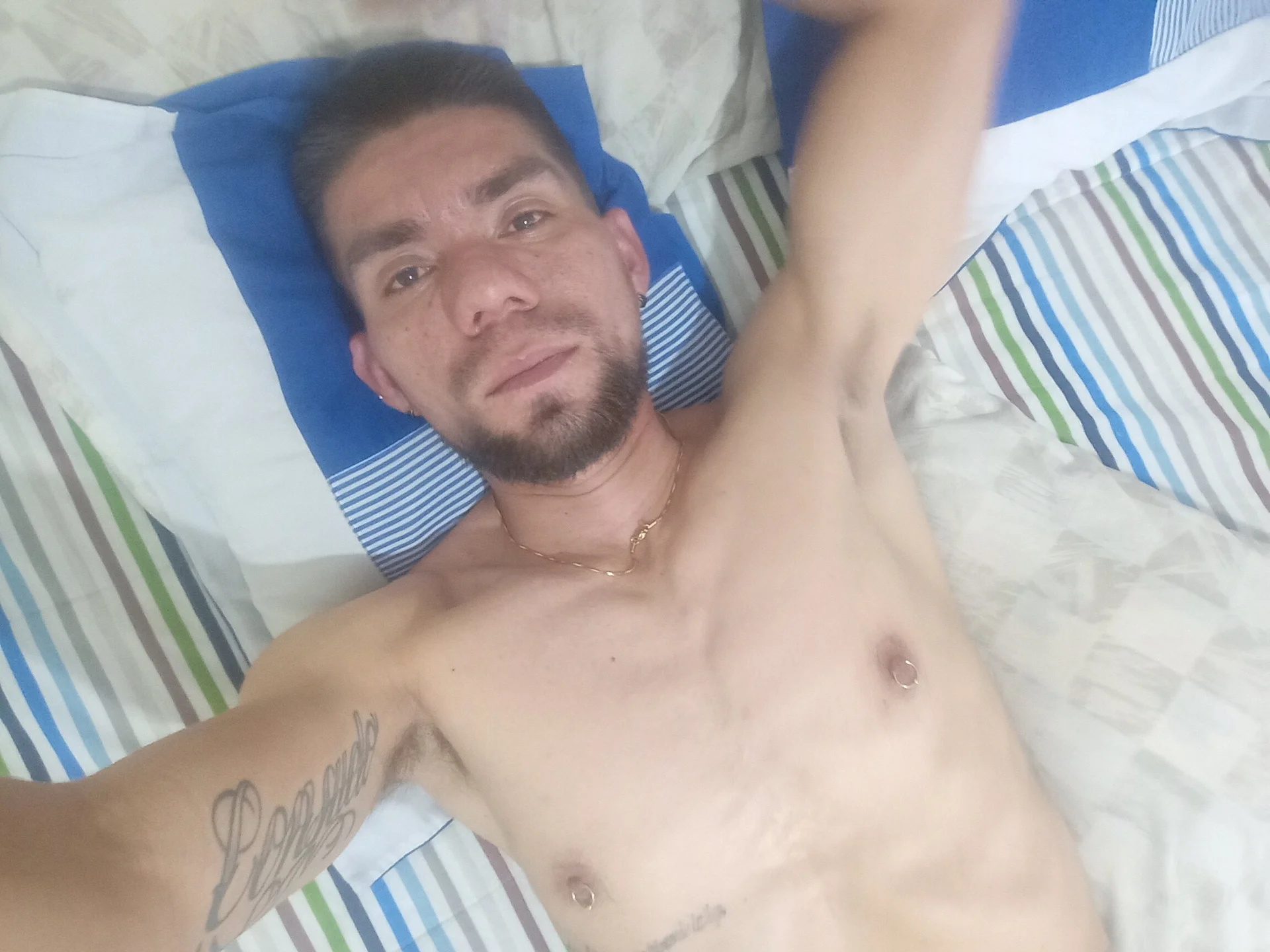 XXX Porn Photo of Nude thomas2wood 4