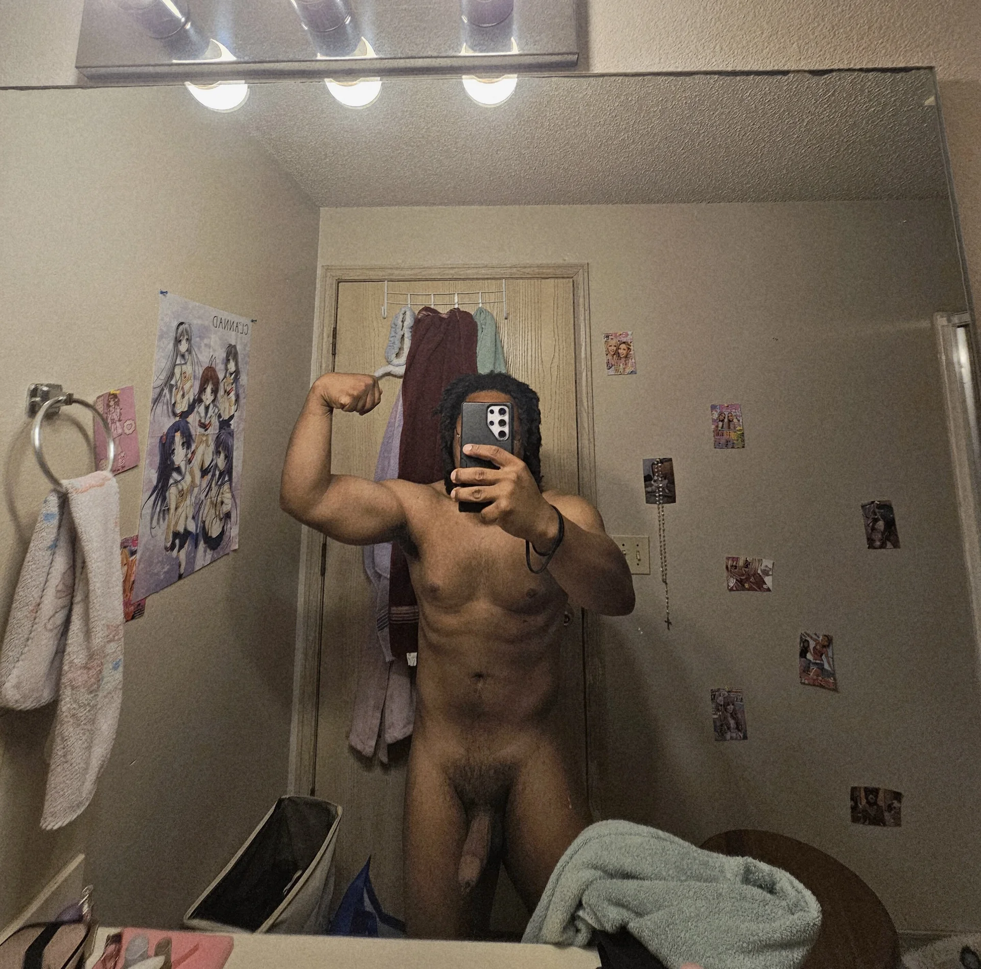 XXX Porn Photo of Nude IslandBoiZee 3
