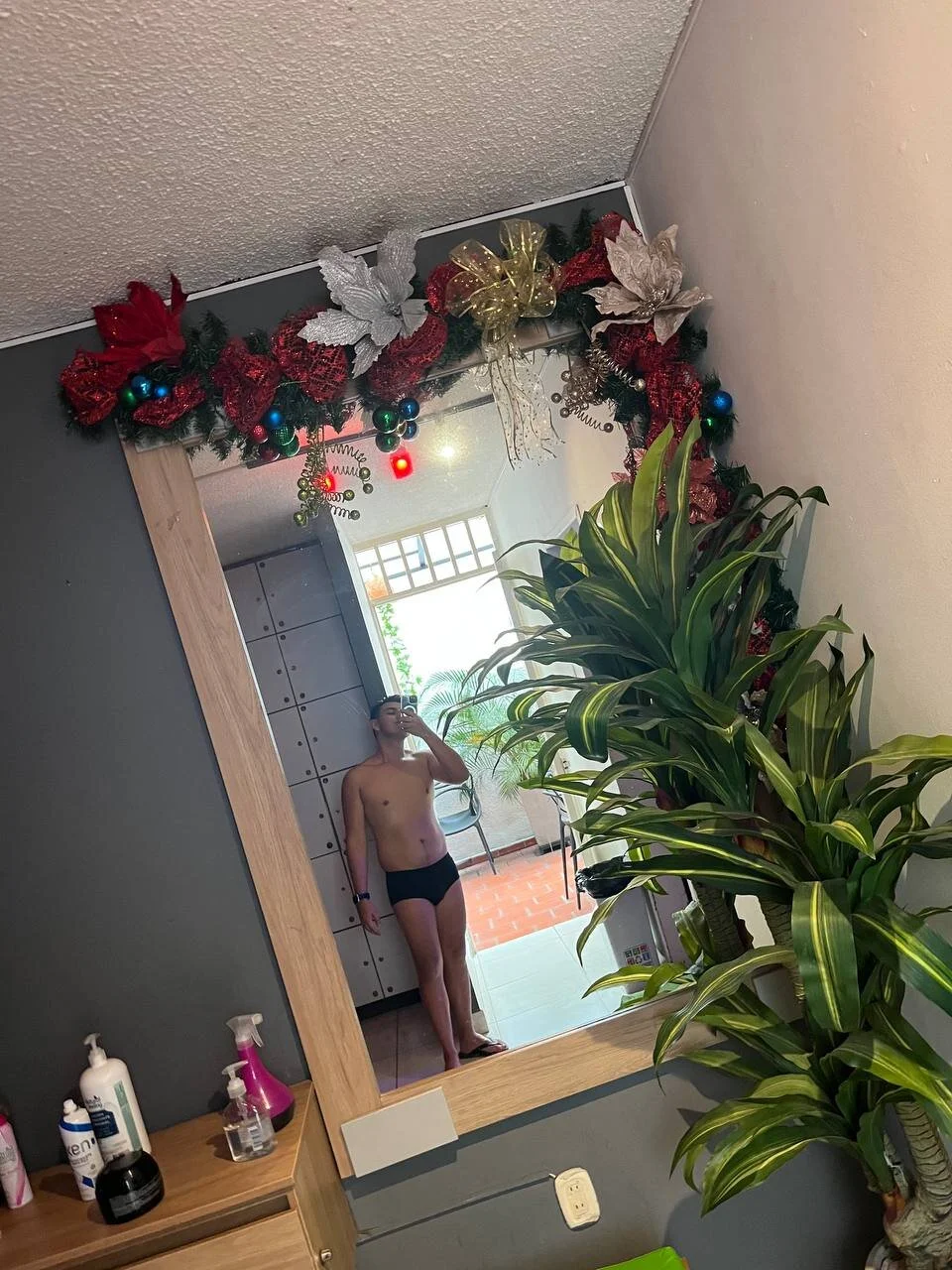 XXX Porn Photo of Nude mathias_thompson 1