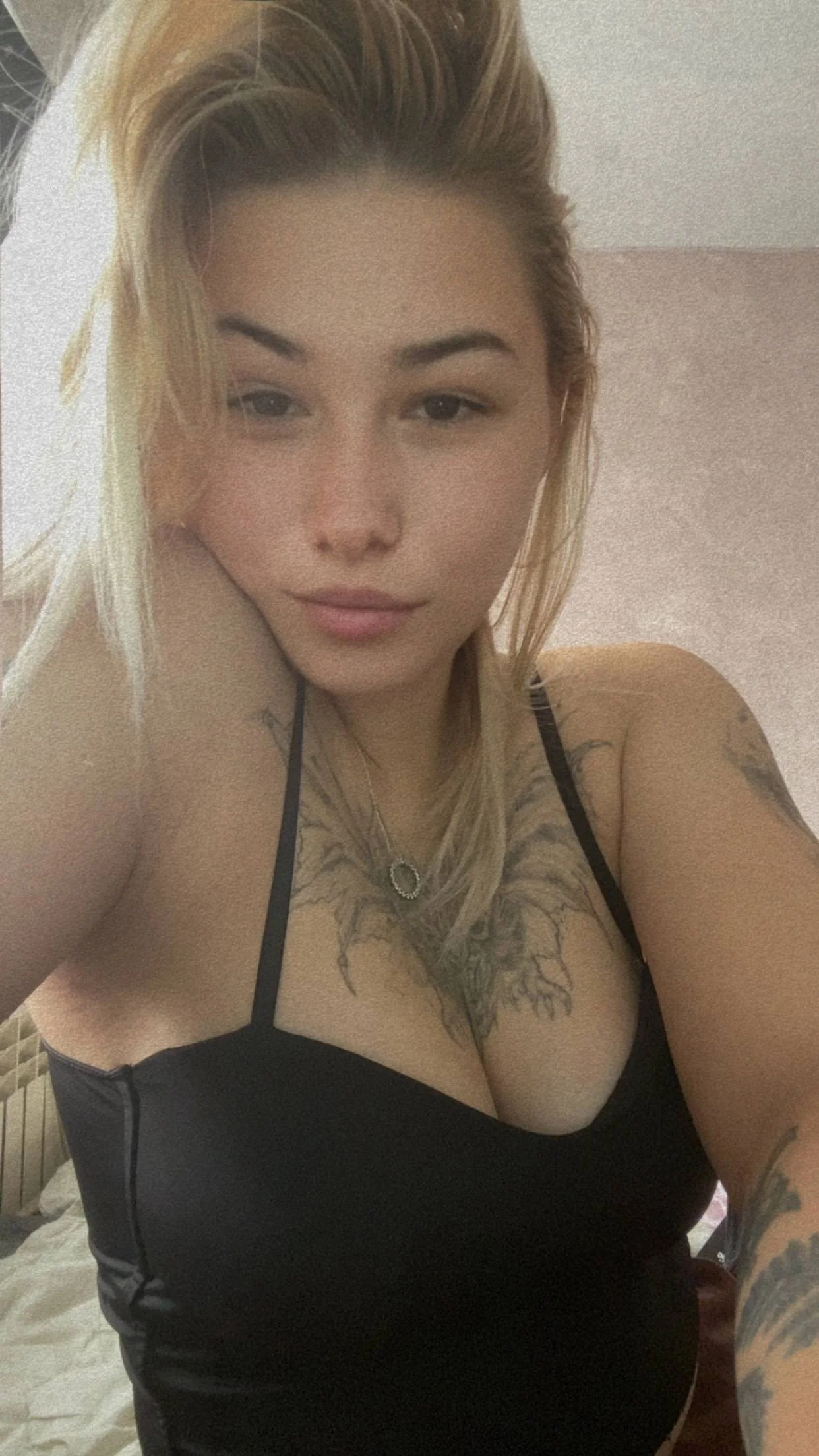 XXX Porn Photo of Nude x_Ulya1cutex 5