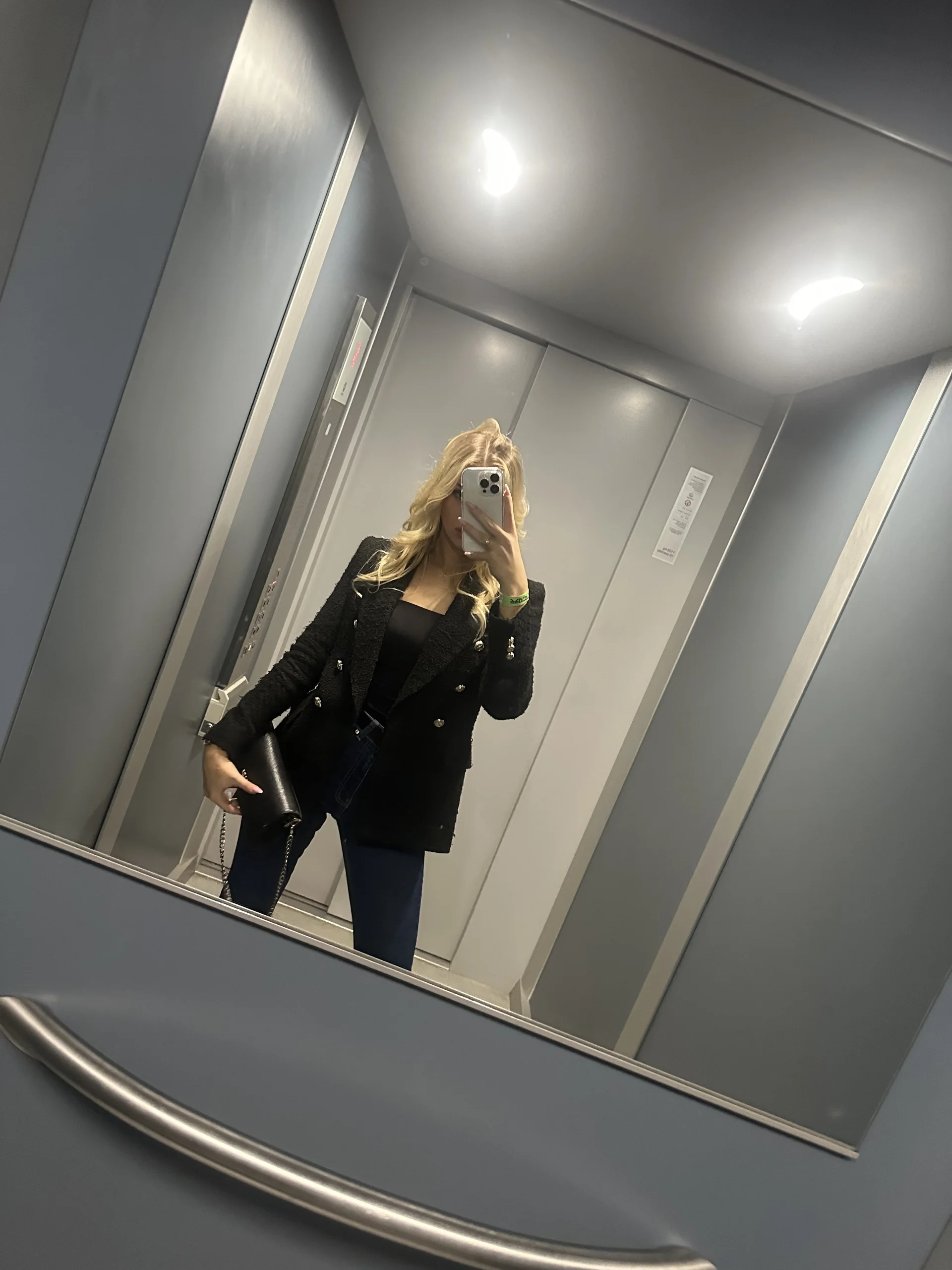 XXX Porn Photo of Nude Emilyvanroessel 6