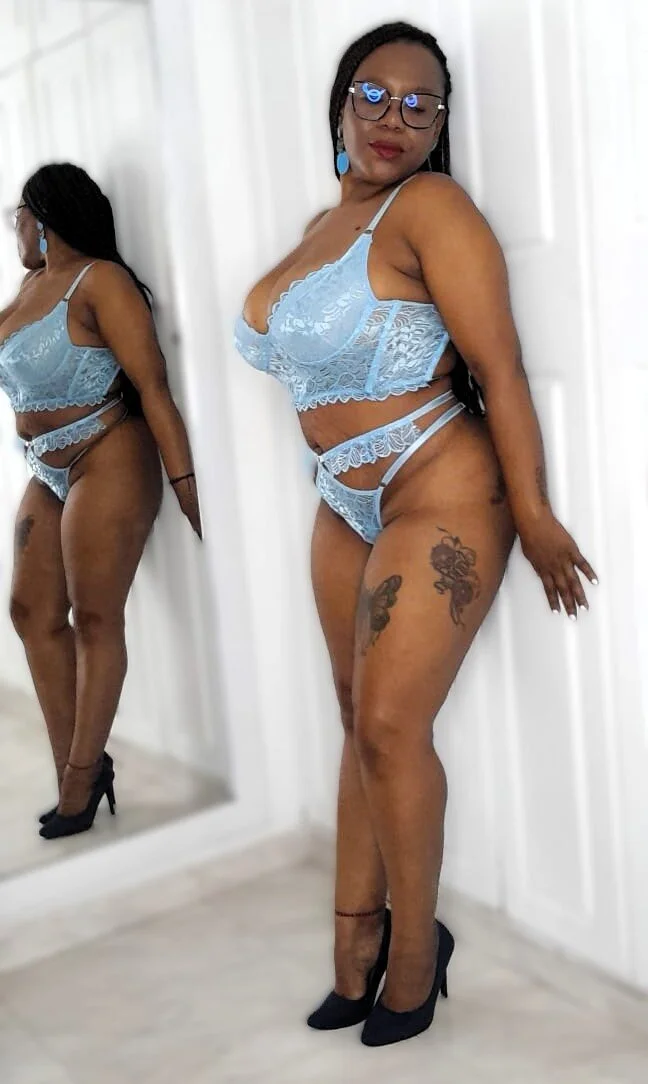 XXX Porn Photo of Nude ShantalDior 22