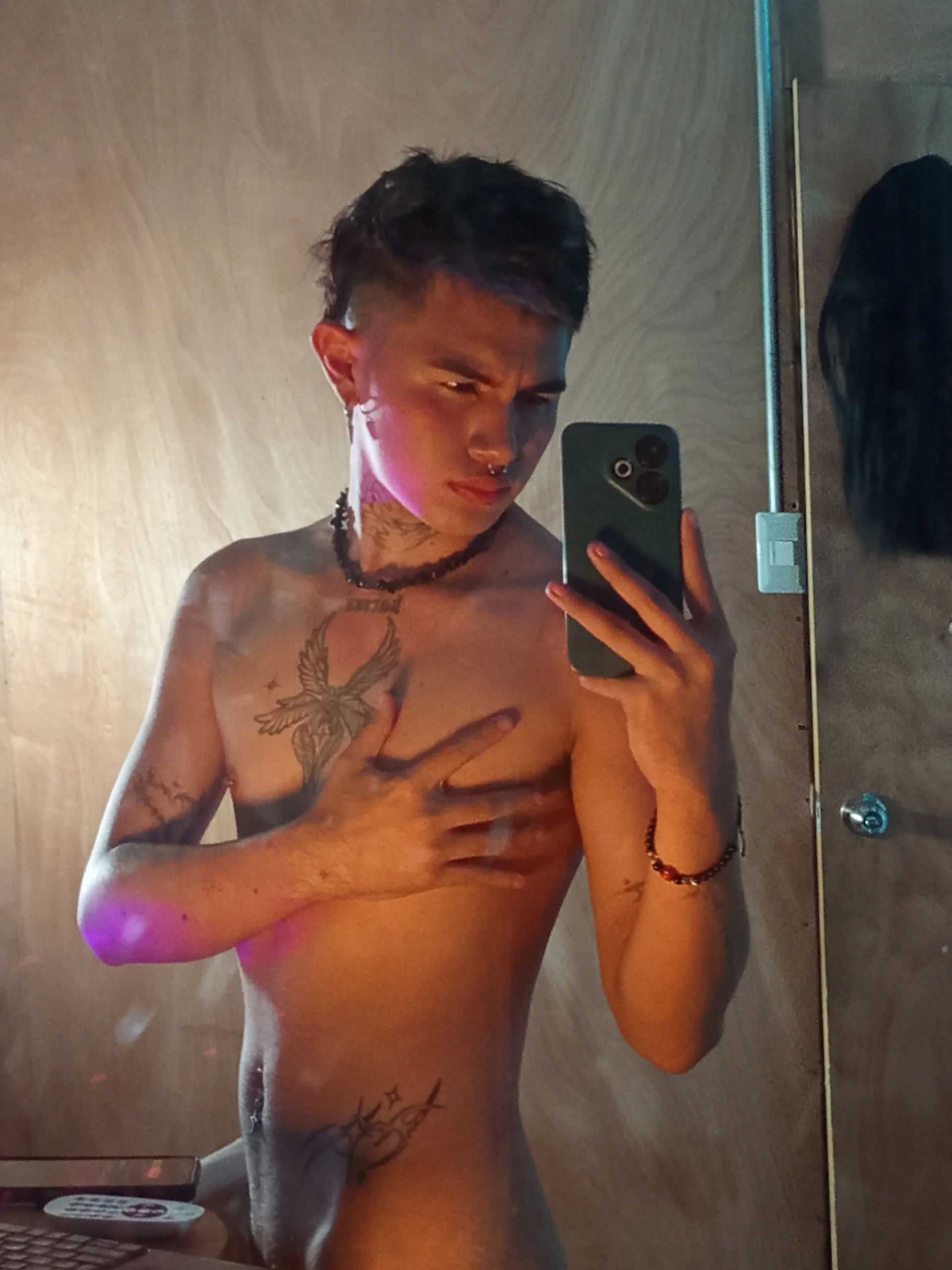 XXX Porn Photo of Nude Star_blaze 1