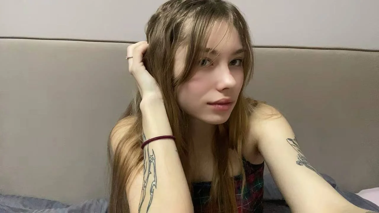 XXX Porn Photo of Nude lissypops 1