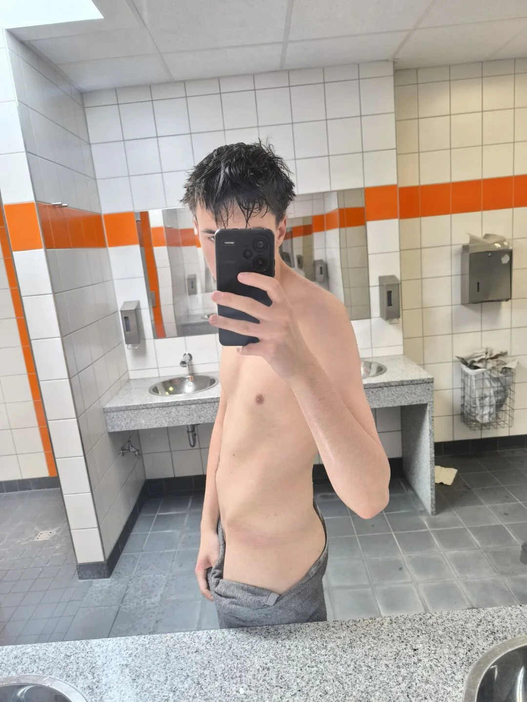 XXX Porn Photo of Nude Naked_Ben 12