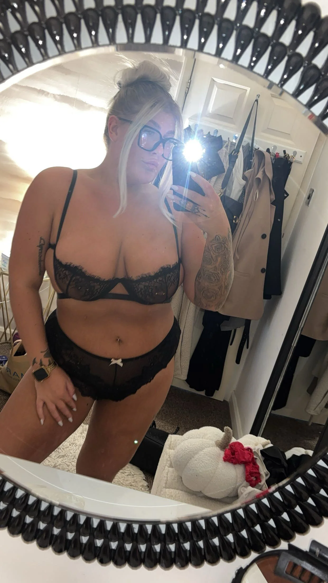 XXX Porn Photo of Nude MrC_MissL 1