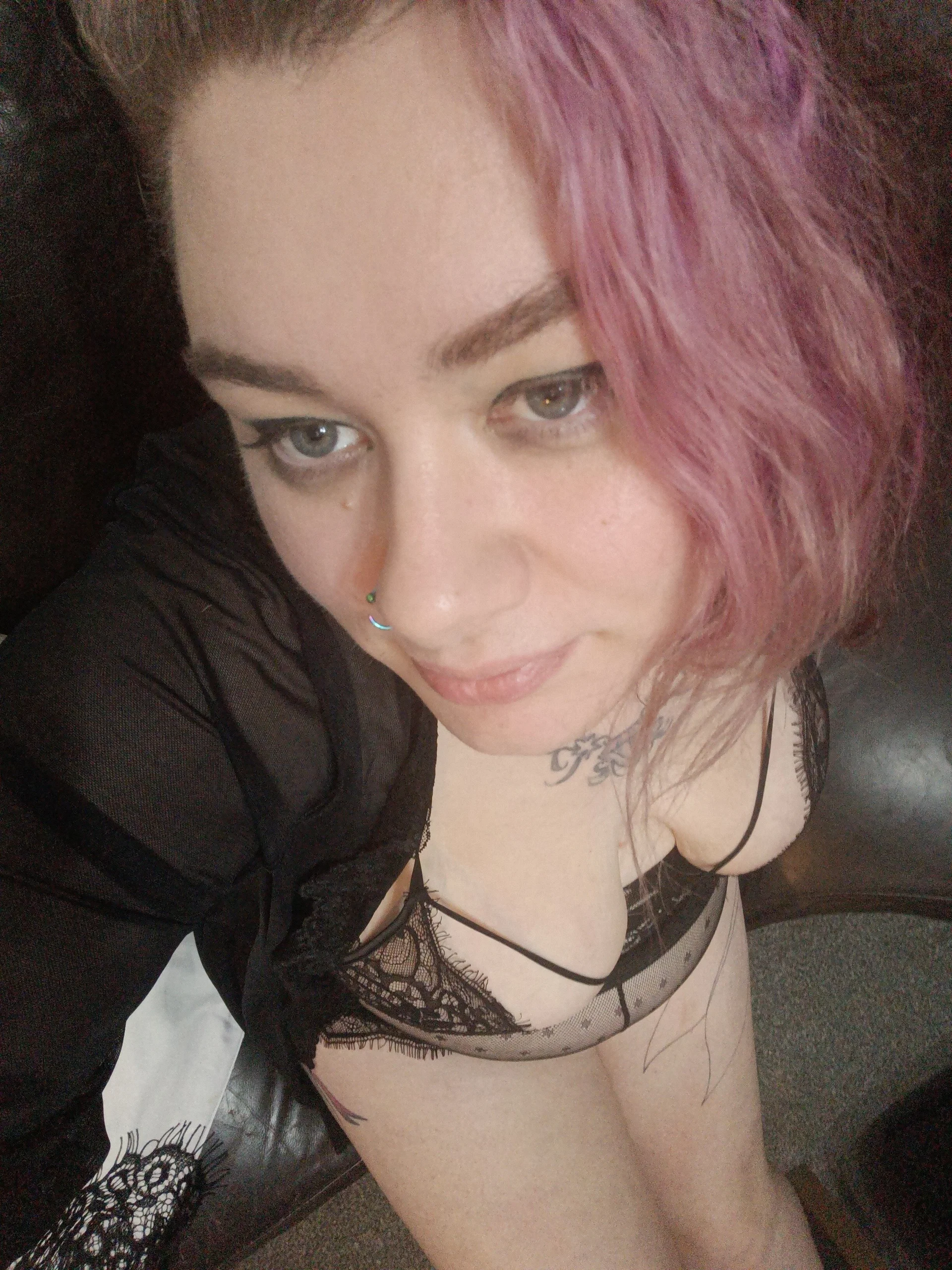XXX Porn Photo of Nude Bustycurves 26