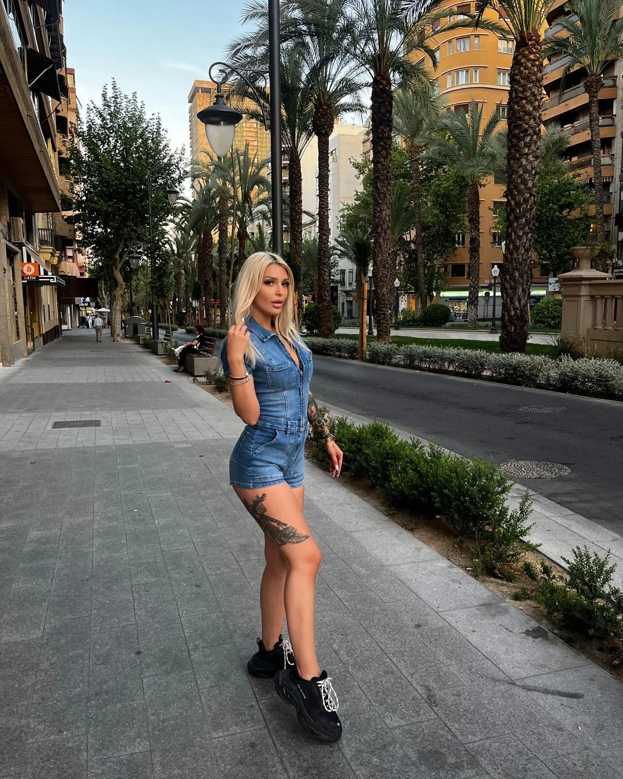 XXX Porn Photo of Nude glossy_blondegirl 5