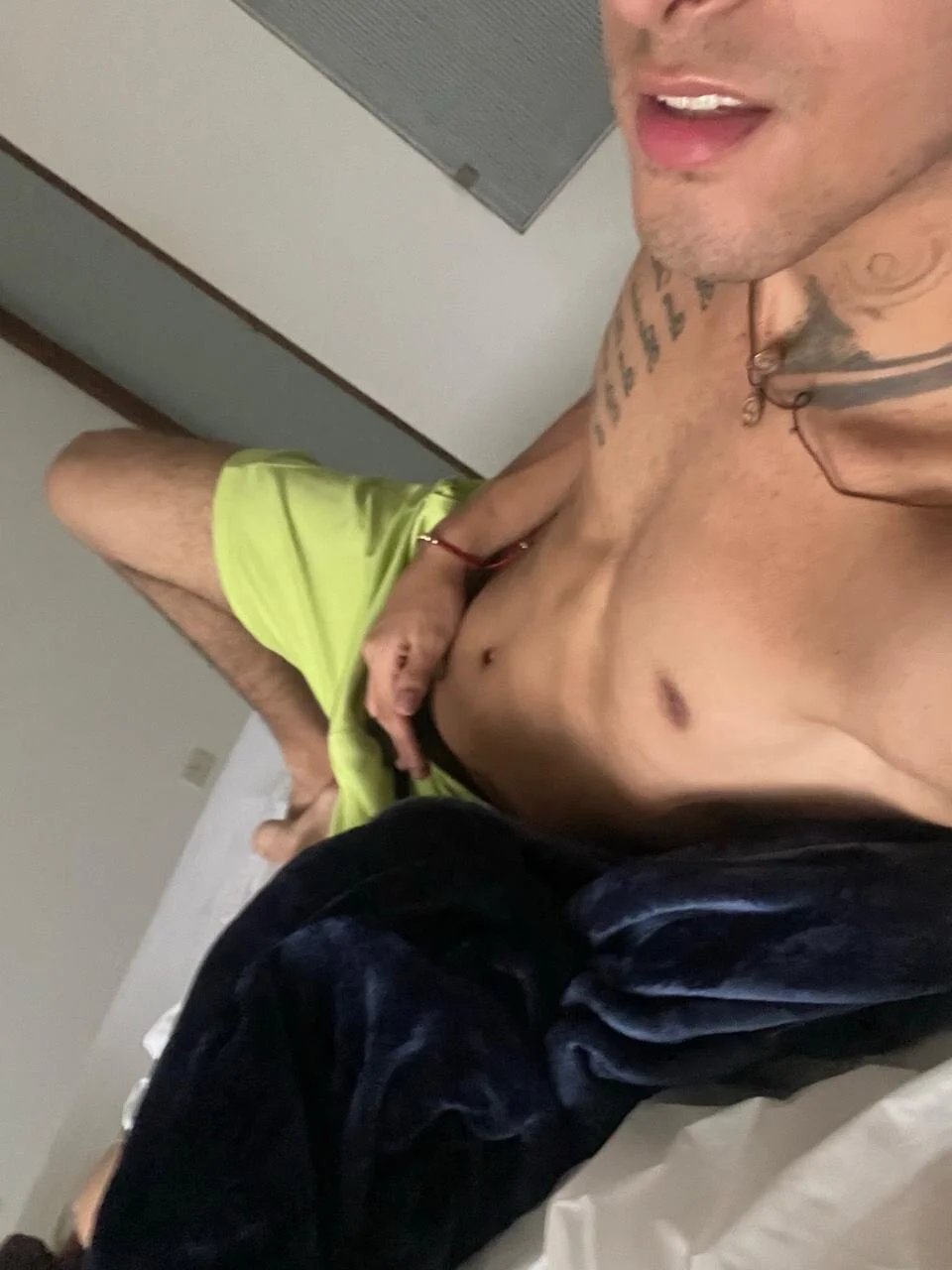 XXX Porn Photo of Nude M_Henao 11