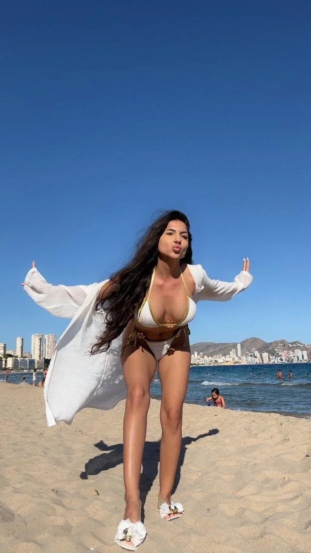 XXX Porn Photo of Nude the_b3st_squirt 5