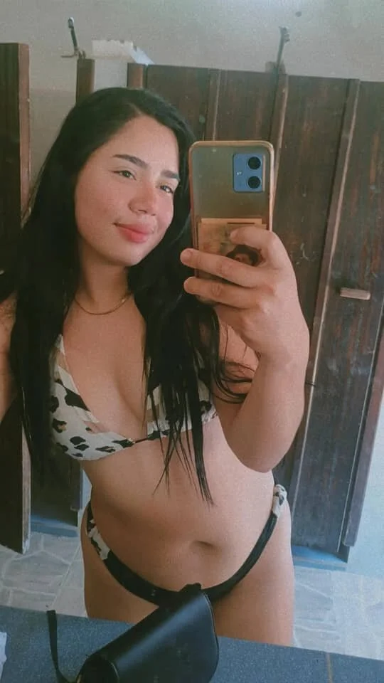 XXX Porn Photo of Nude Layla_Charlotte 24