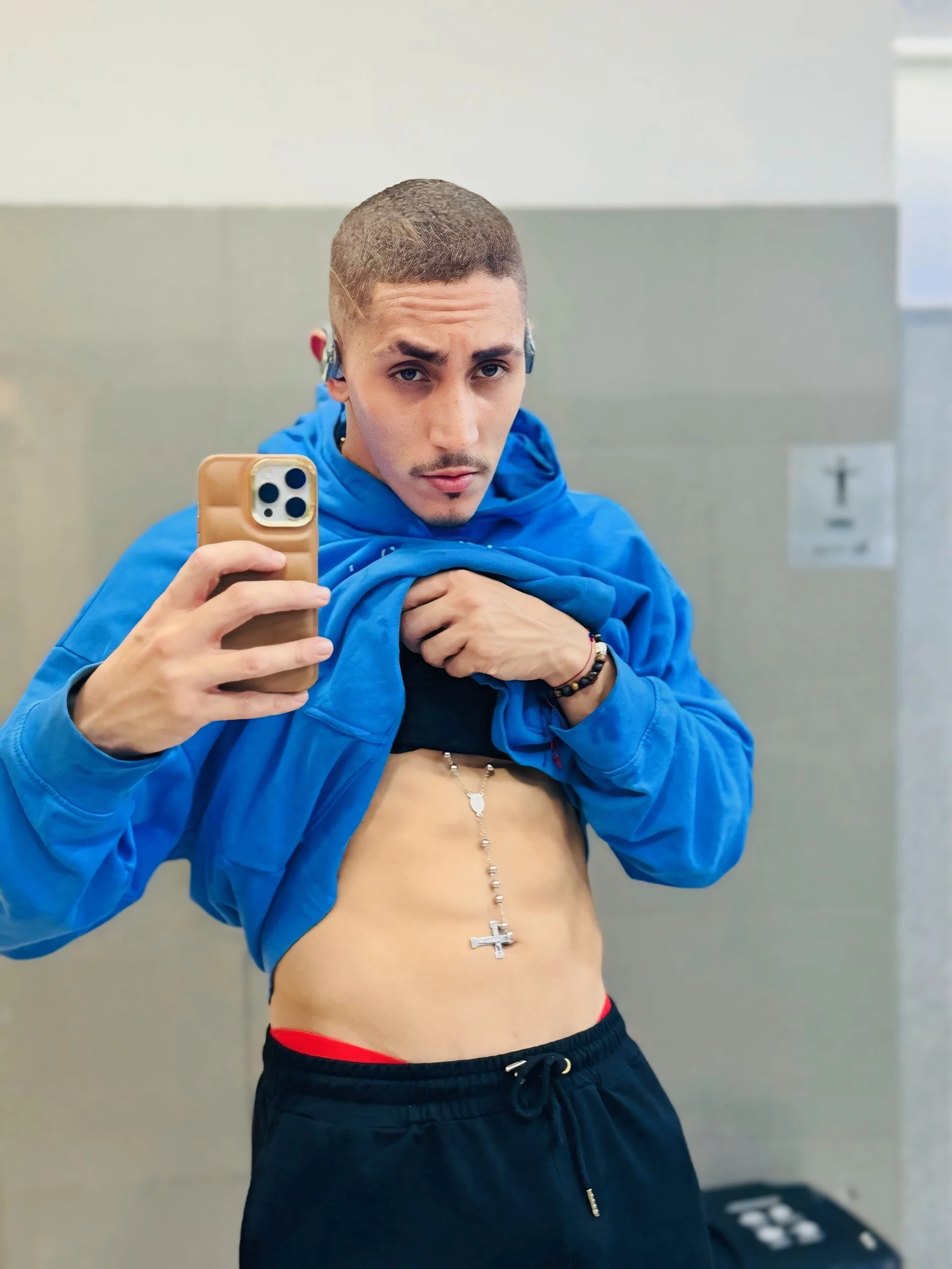 XXX Porn Photo of Nude MikeRoss7777 10