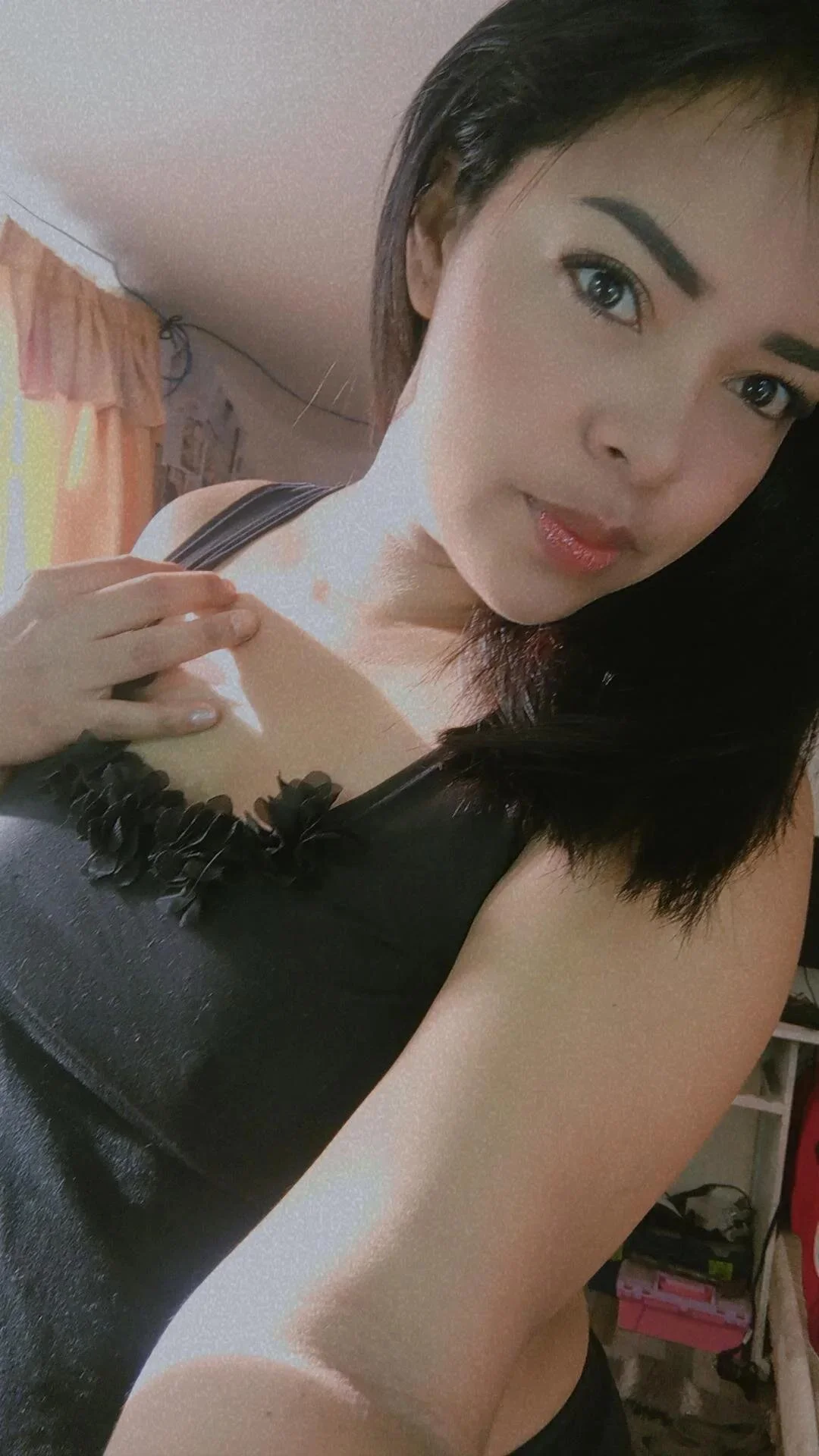 XXX Porn Photo of Nude Babyfull_lips 3