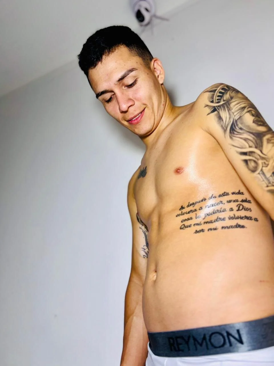 XXX Porn Photo of Nude MrJuan4 1