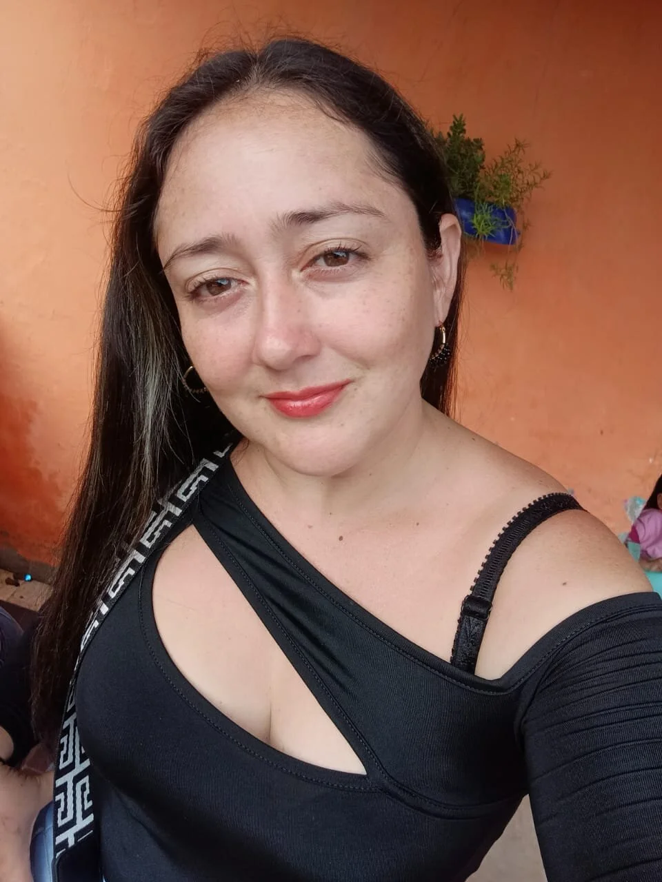XXX Porn Photo of Nude naughty_milf_esmeralda 5