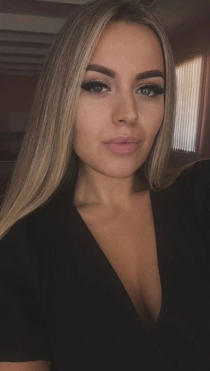 XXX Porn Photo of Nude SunnyManse 1