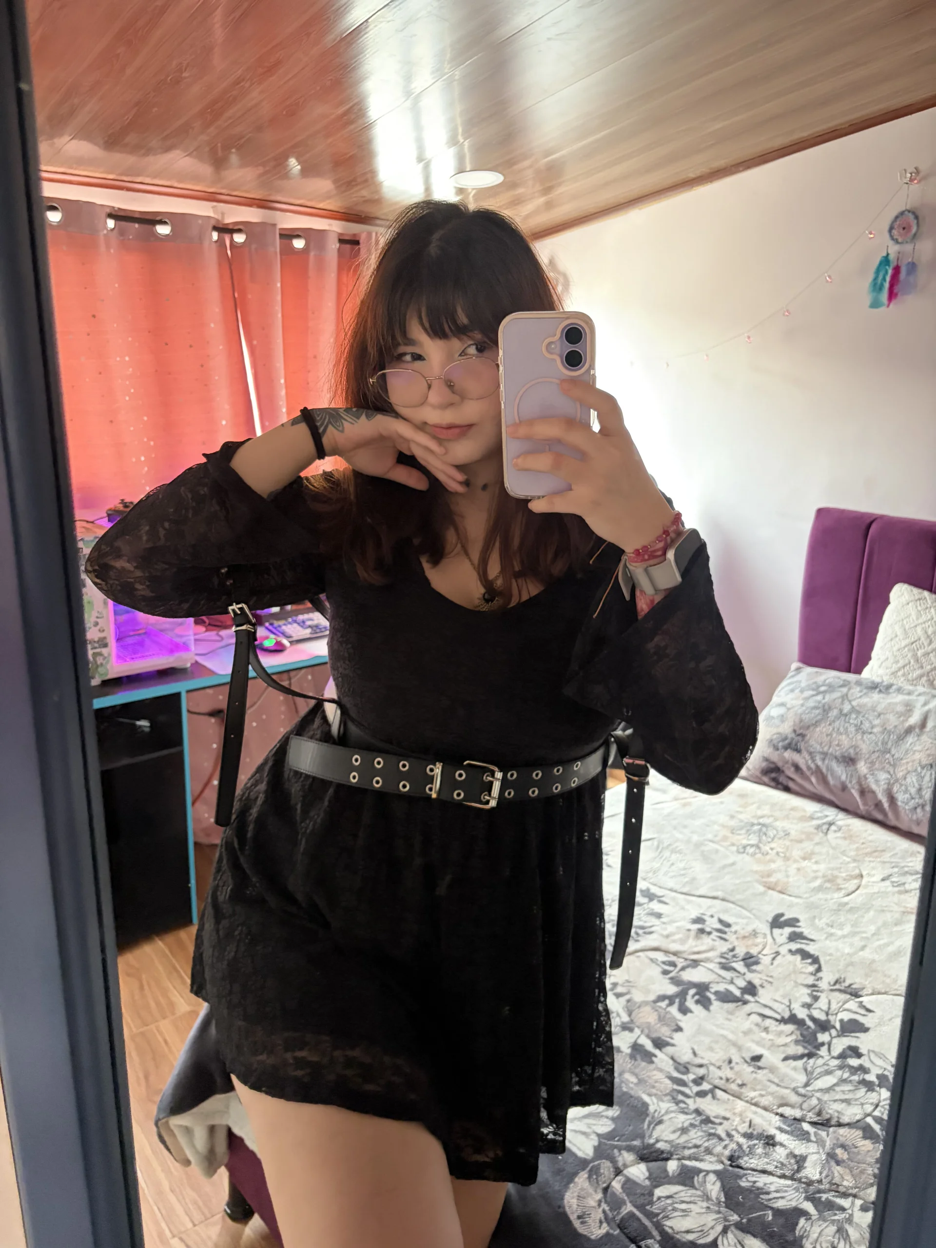 XXX Porn Photo of Nude QueenOfBeherits 11