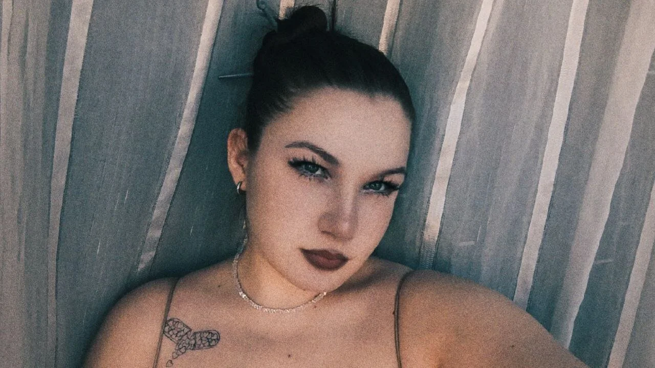 XXX Porn Photo of Nude Virginia_Robinson 10