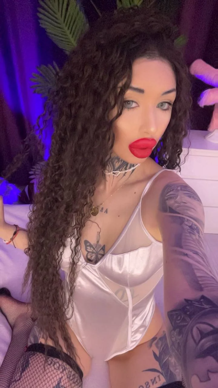 XXX Porn Photo of Nude CassandraFoxy 24