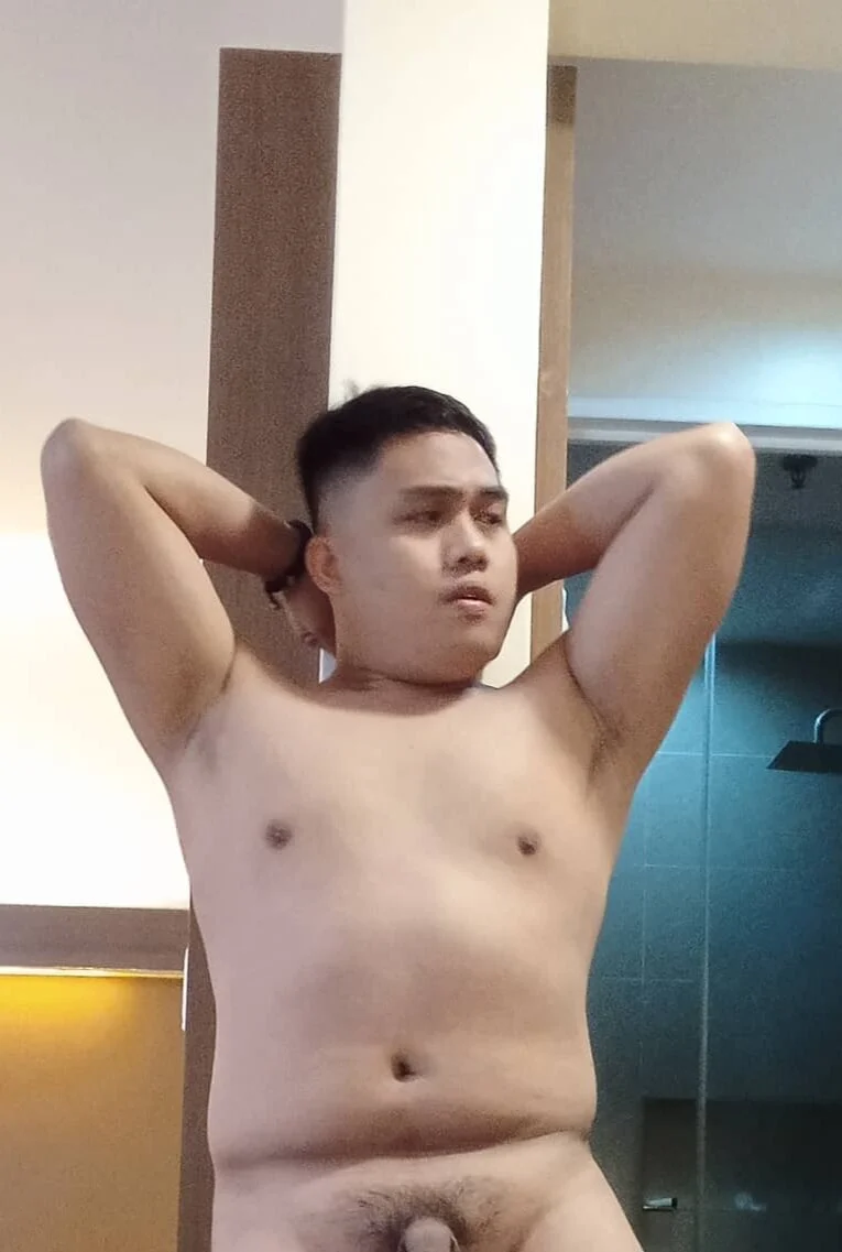 XXX Porn Photo of Nude Hardking_69 3