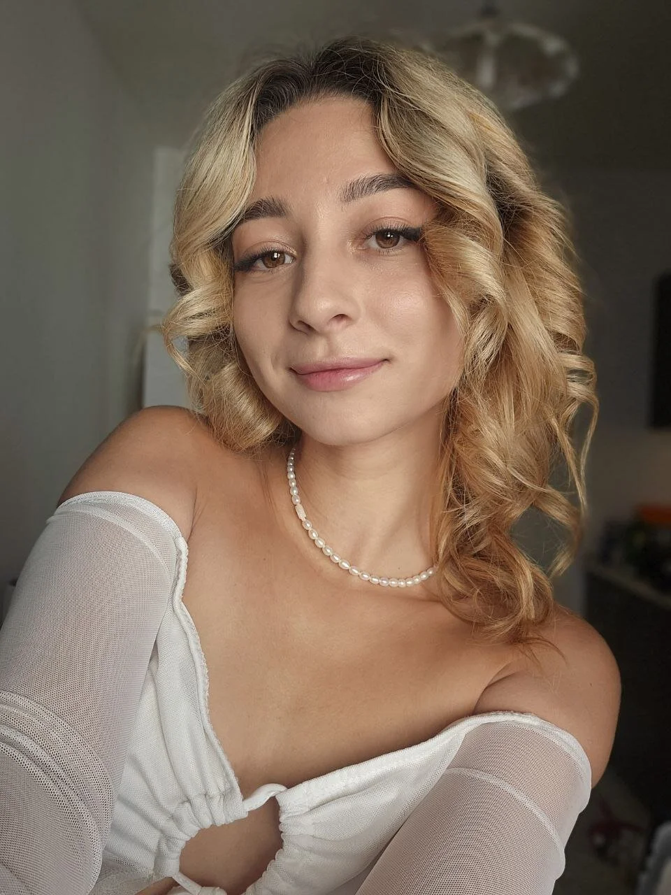 XXX Porn Photo of Nude PetiteAlien 5