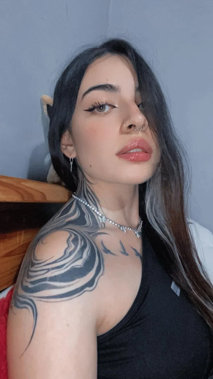 XXX Porn Photo of Nude Morgana_Pink 3