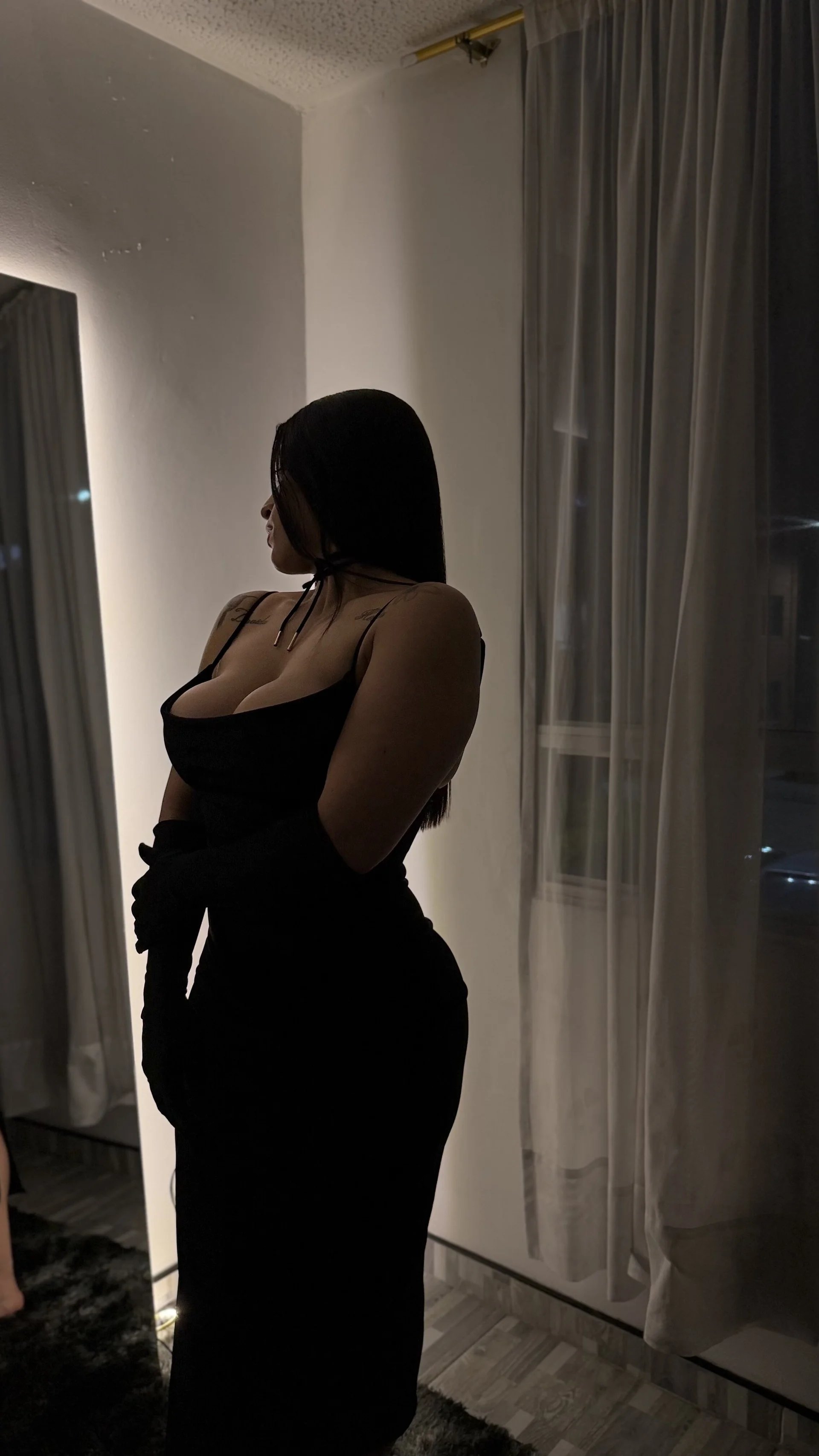 XXX Porn Photo of Nude karina__millerr 33