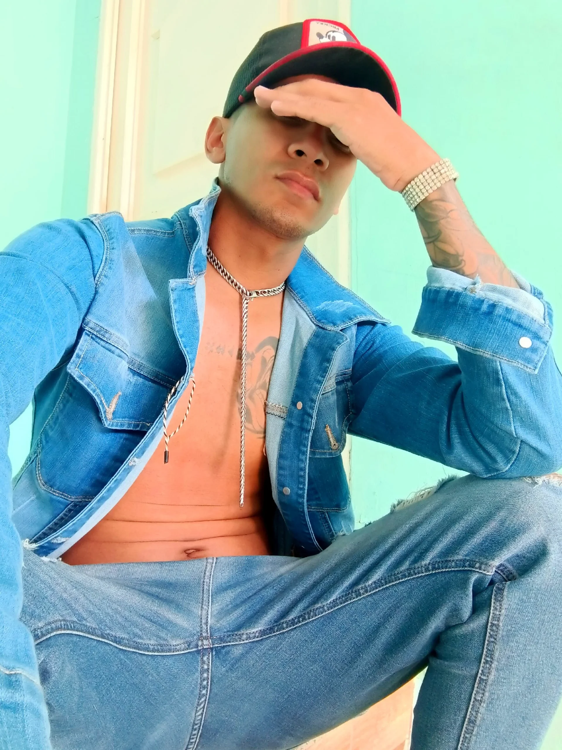 XXX Porn Photo of Nude King_Liam 1