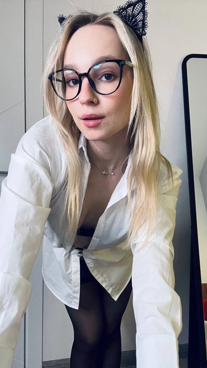 XXX Porn Photo of Nude MelodyIllves 5