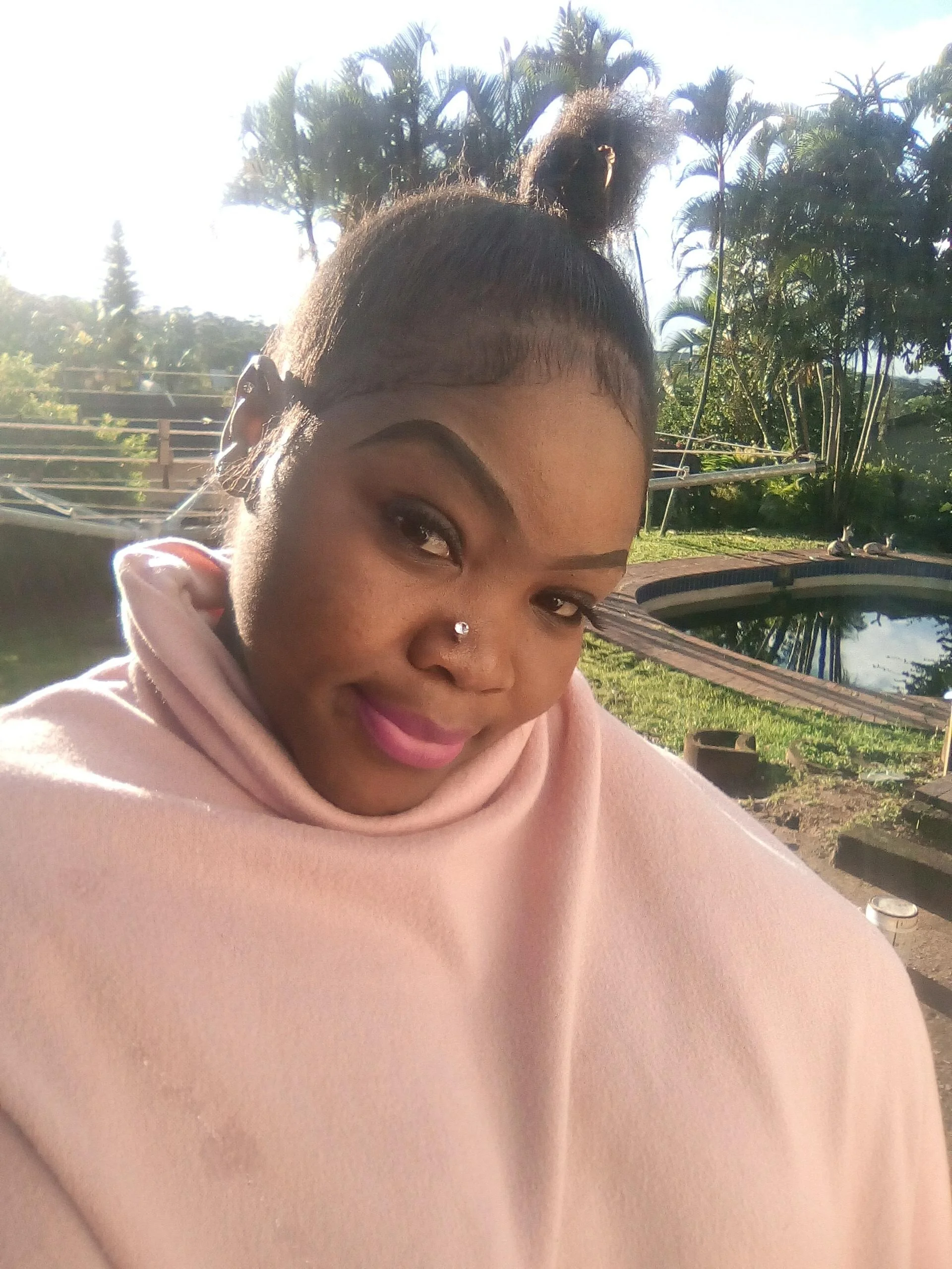 XXX Porn Photo of Nude Queen_BootyXXX 3