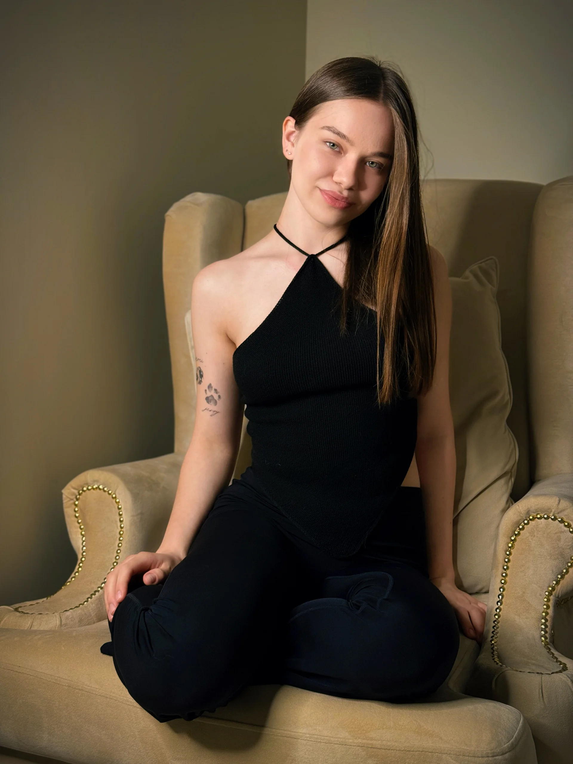 XXX Porn Photo of Nude EmmaRilley 4