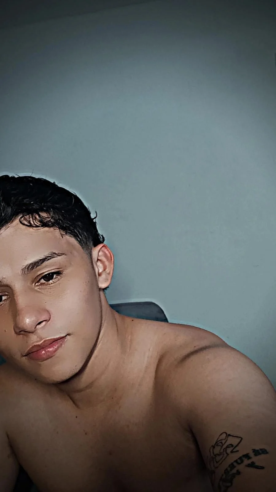XXX Porn Photo of Nude elias_steel1 2