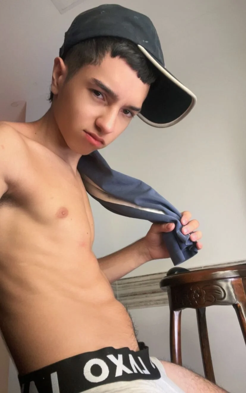 XXX Porn Photo of Nude Dallen_Grant 36
