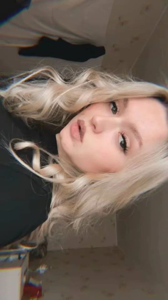XXX Porn Photo of Nude Sophia_Blonde 3
