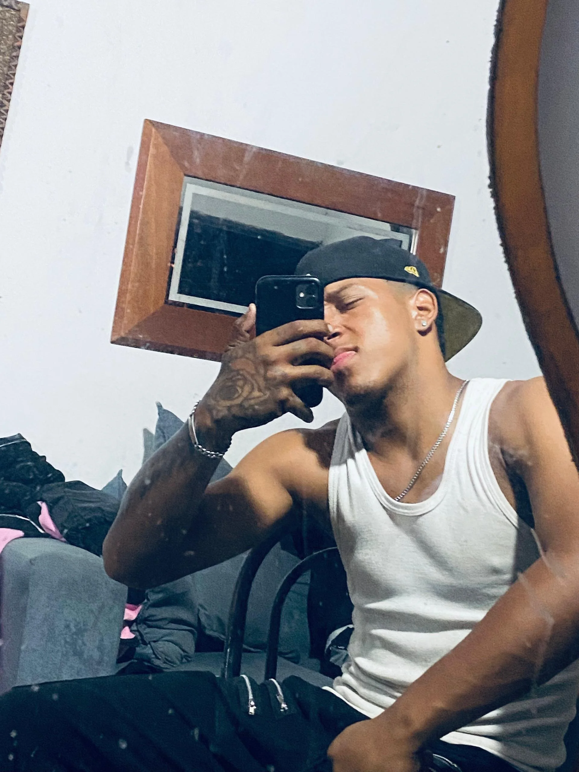 XXX Porn Photo of Nude keider_RG 6