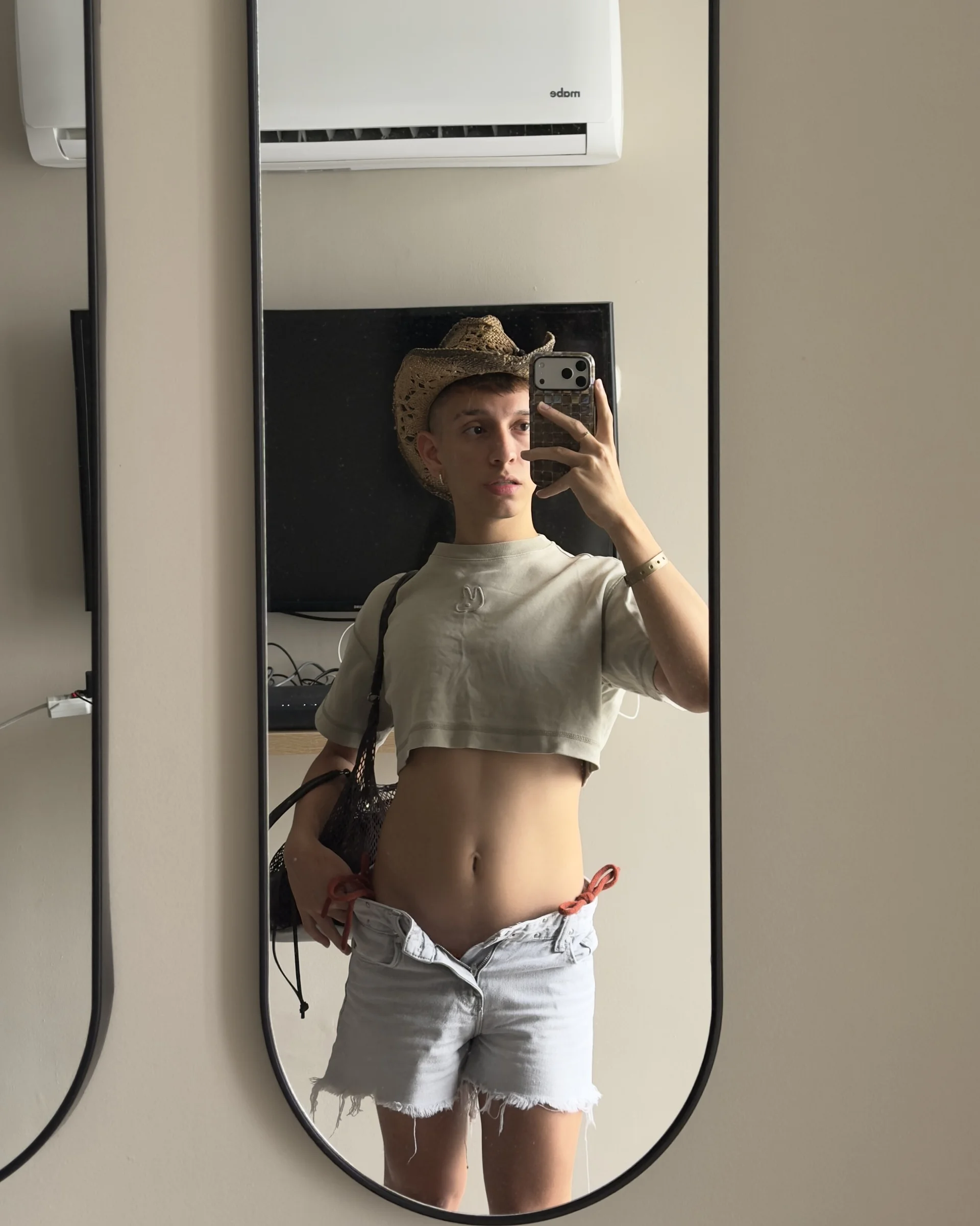 XXX Porn Photo of Nude milky__boy_ 4