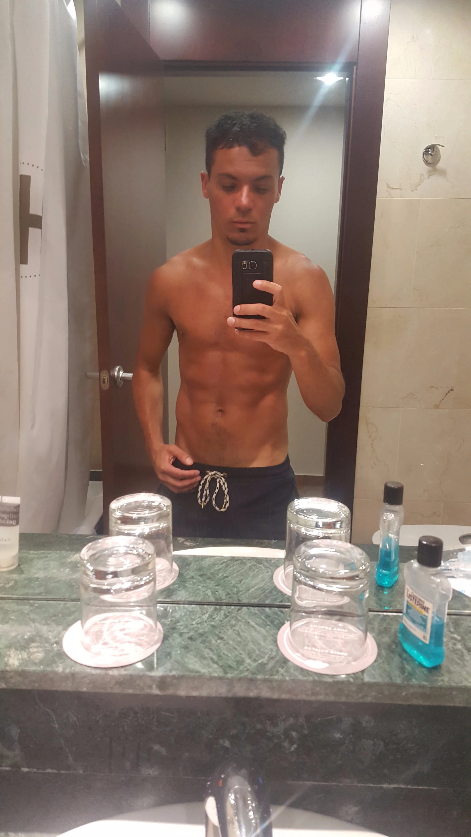 XXX Porn Photo of Nude guachin_hunk 2