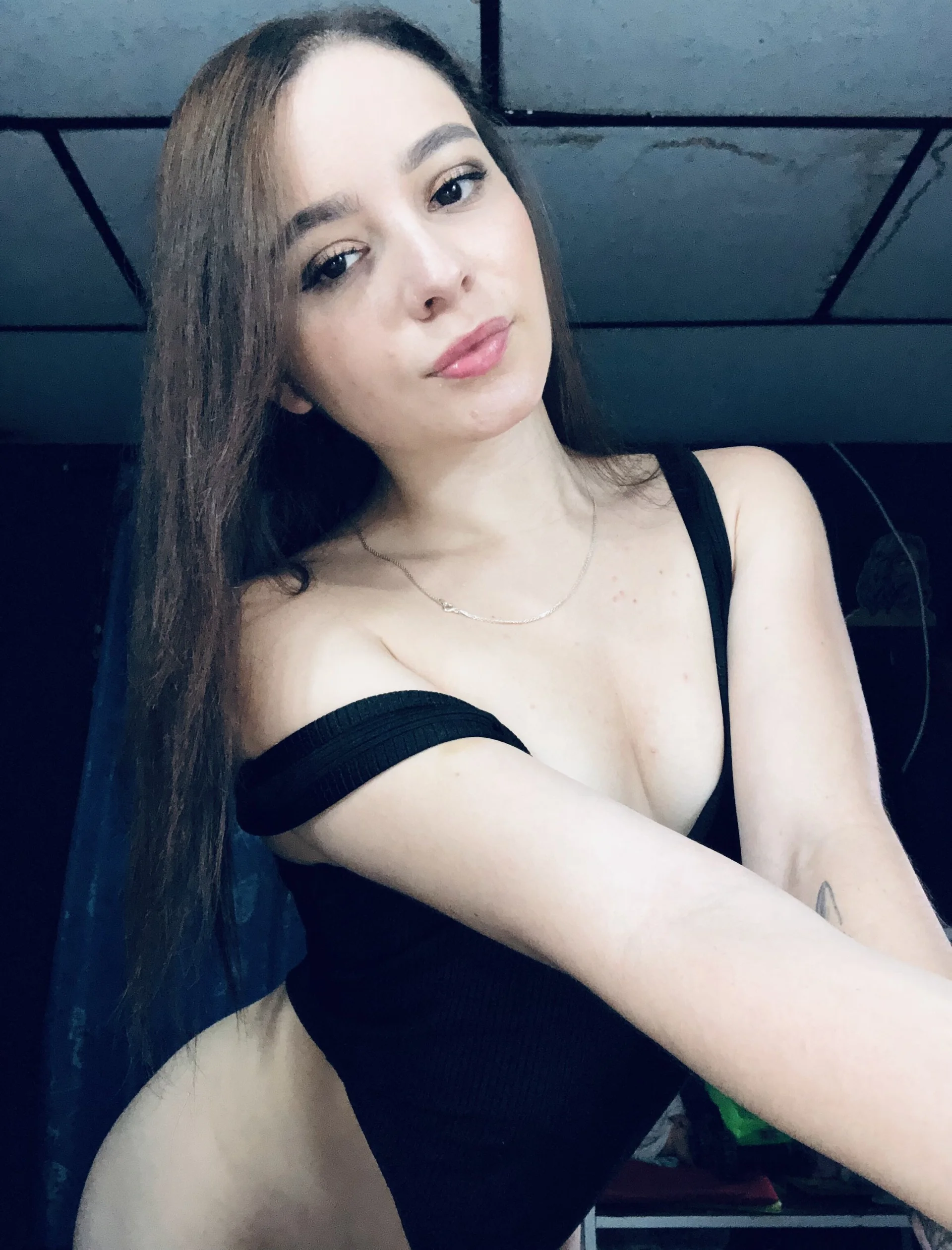 XXX Porn Photo of Nude karla-thomsom10 7