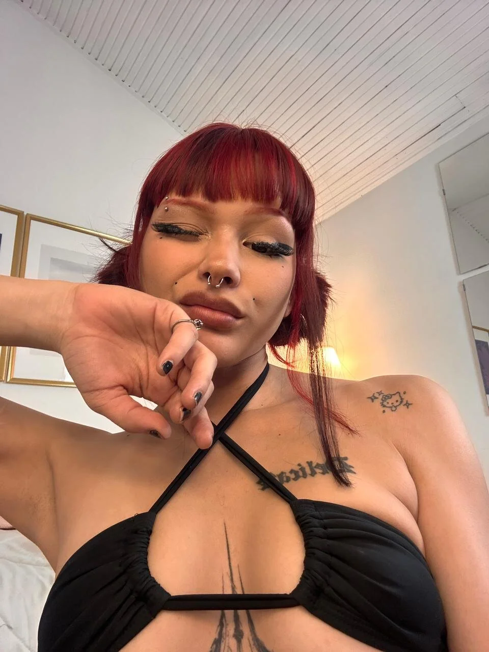 XXX Porn Photo of Nude Amelie_Wine 97