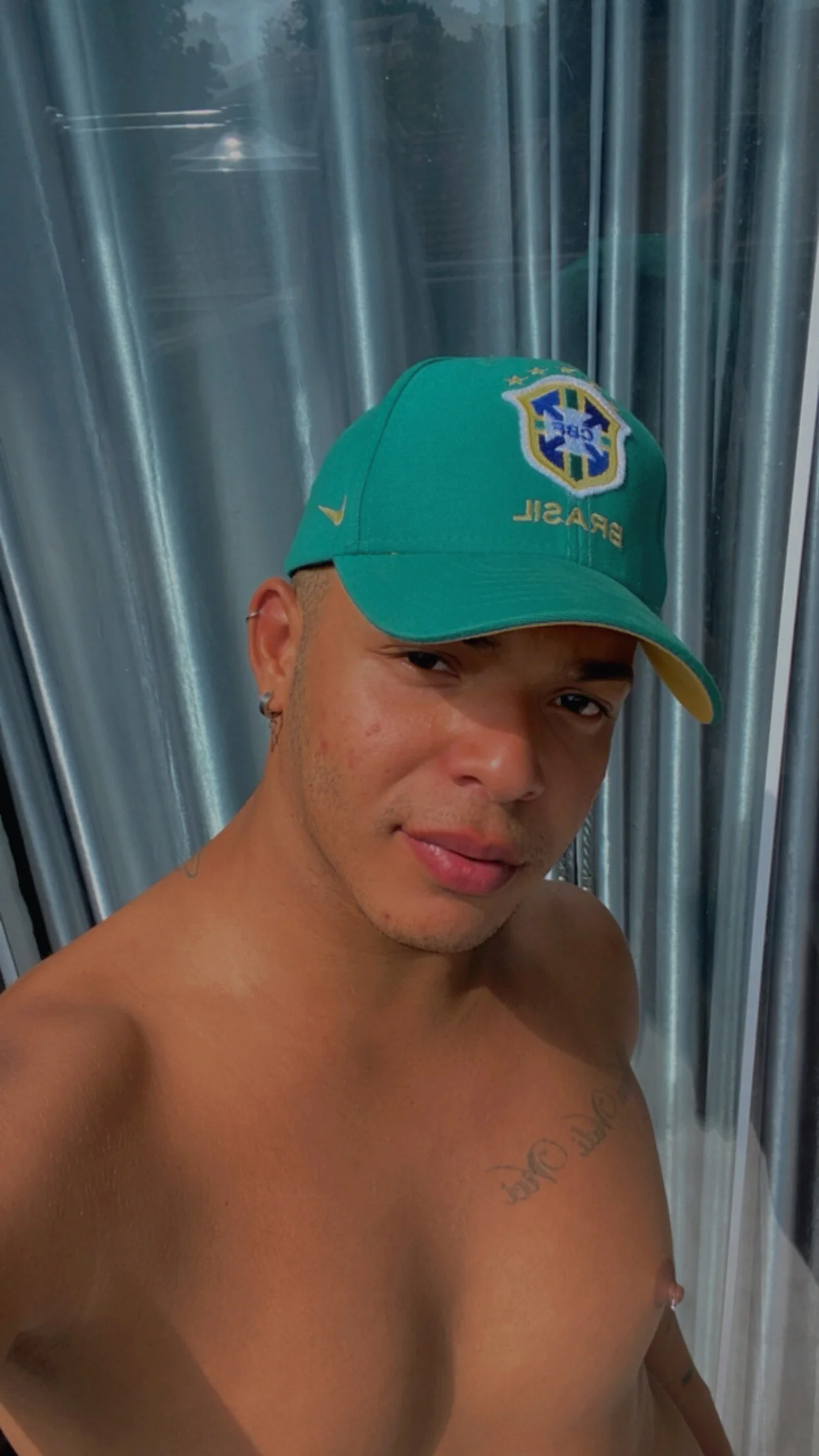 XXX Porn Photo of Nude MantovannyDot 7