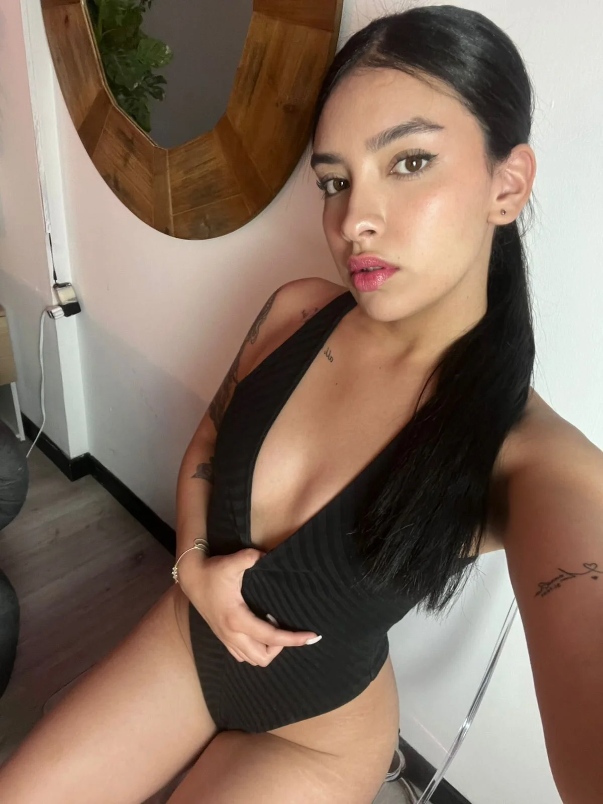 XXX Porn Photo of Nude Alana_Rossees 2