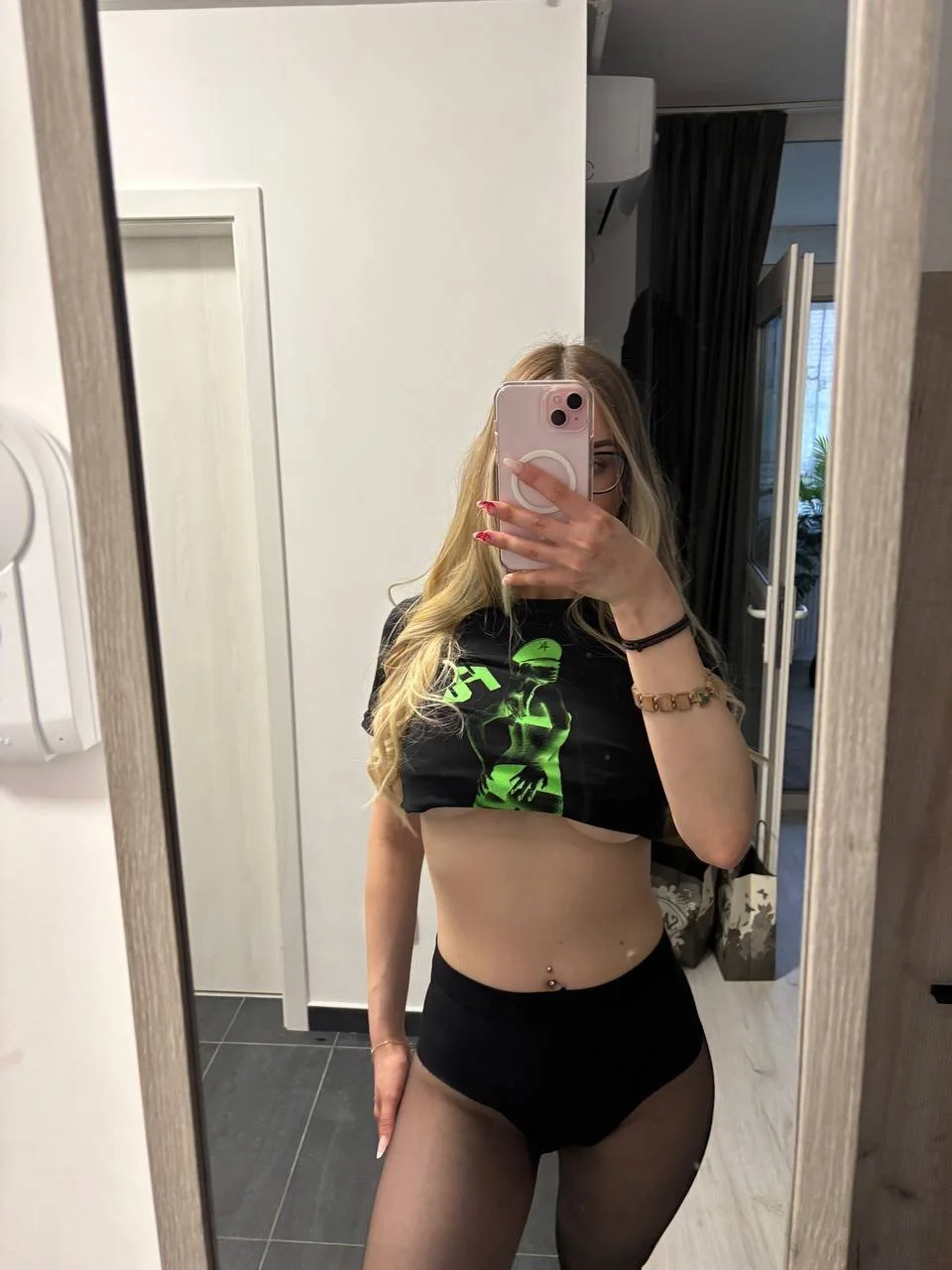 XXX Porn Photo of Nude MaddieBryggs 1