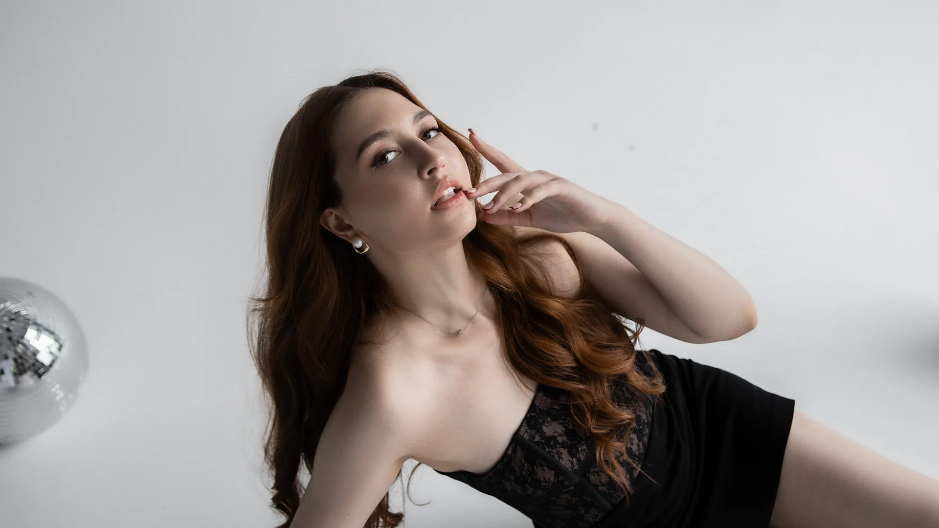 XXX Porn Photo of Nude EleanorePeach 40