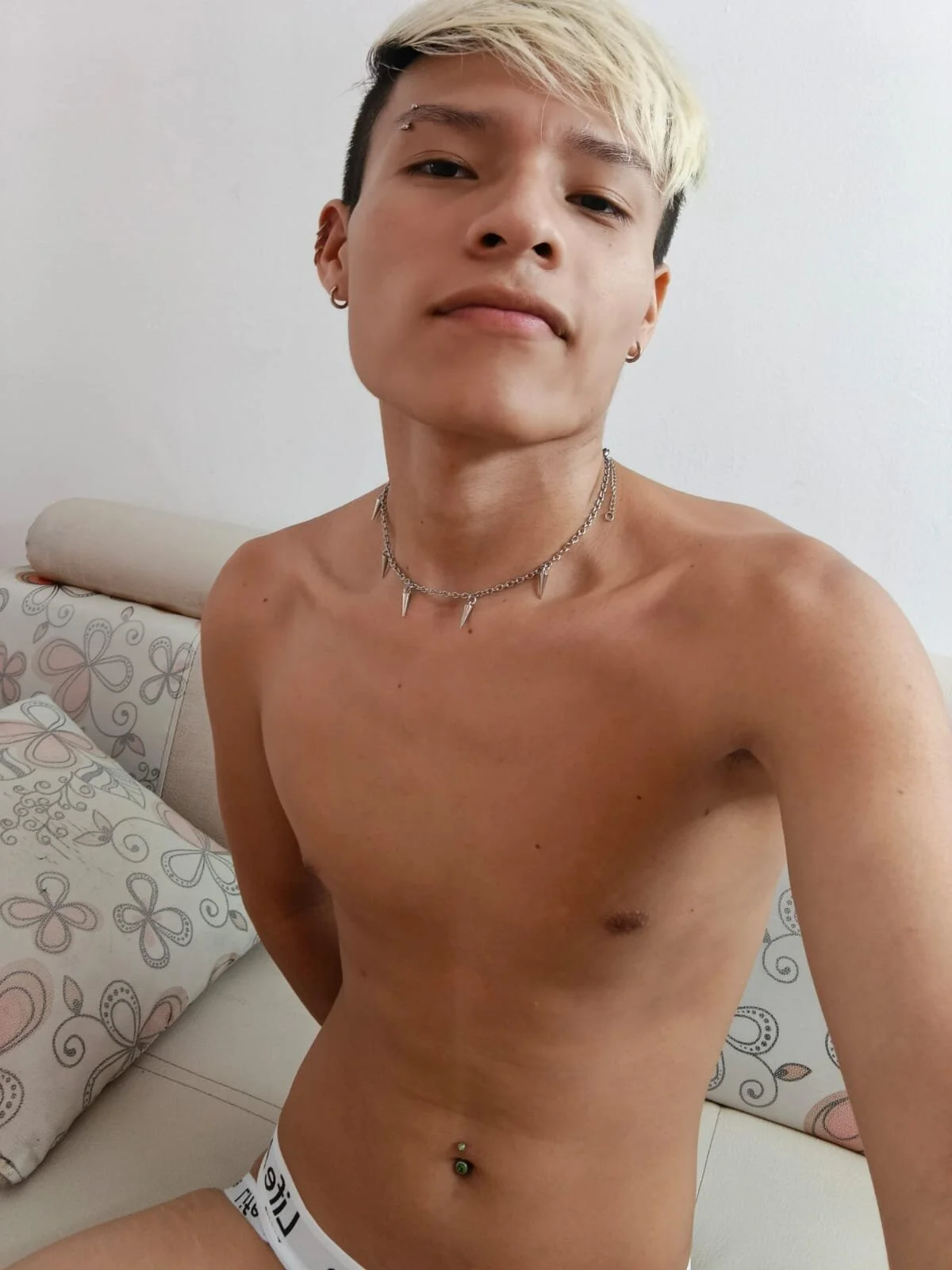 XXX Porn Photo of Nude MaxyRyan 15