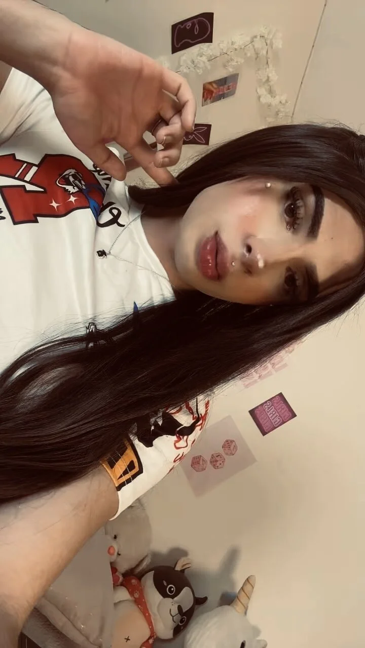 XXX Porn Photo of Nude Iam_Emiily_ 14