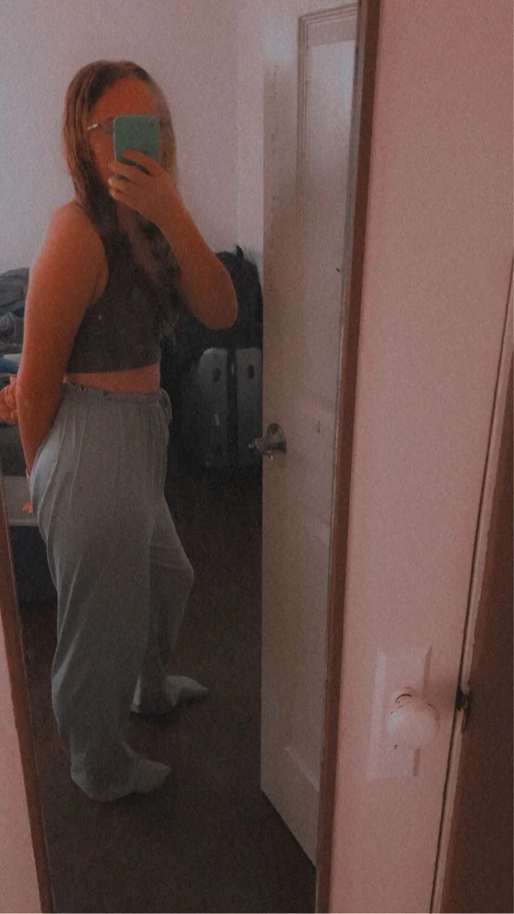 XXX Porn Photo of Nude 19prettyygirlnoface 8