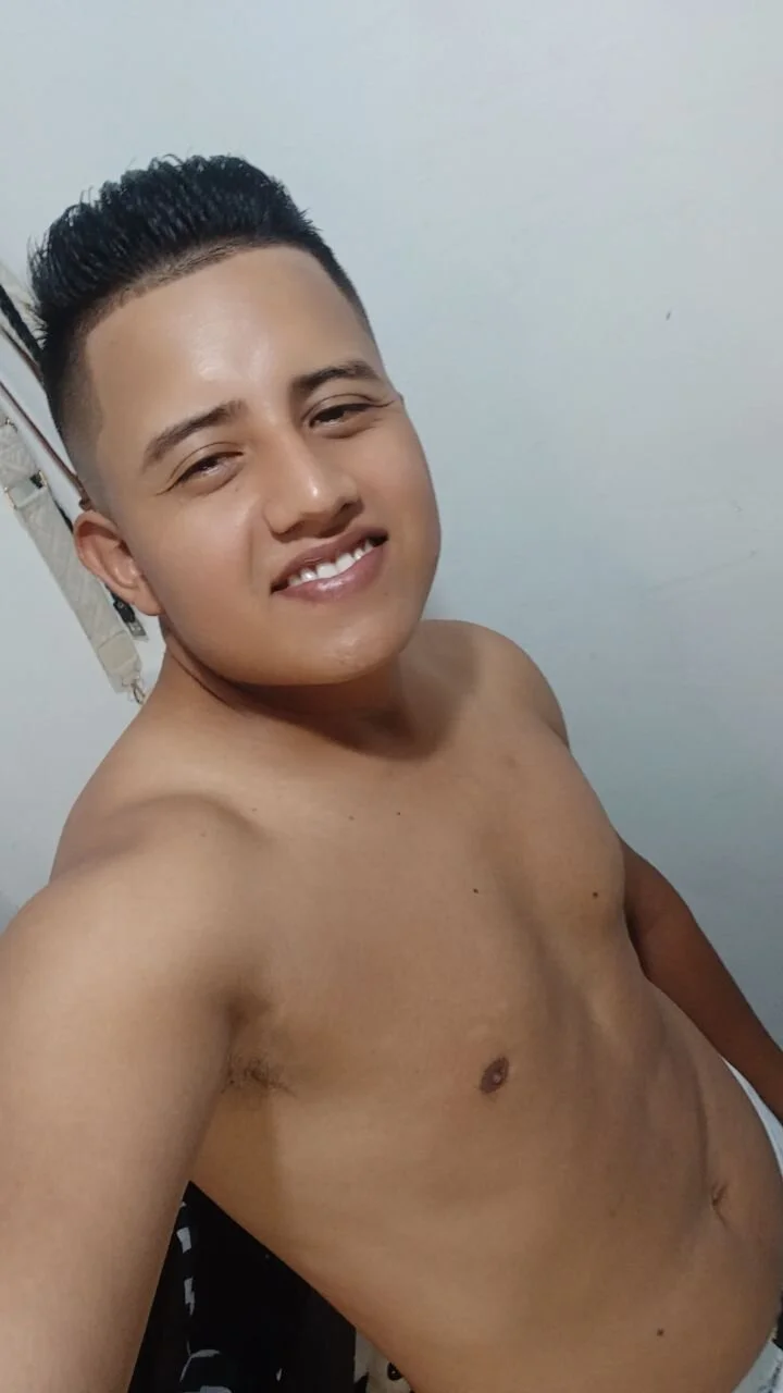 XXX Porn Photo of Nude SuddenBethel 2