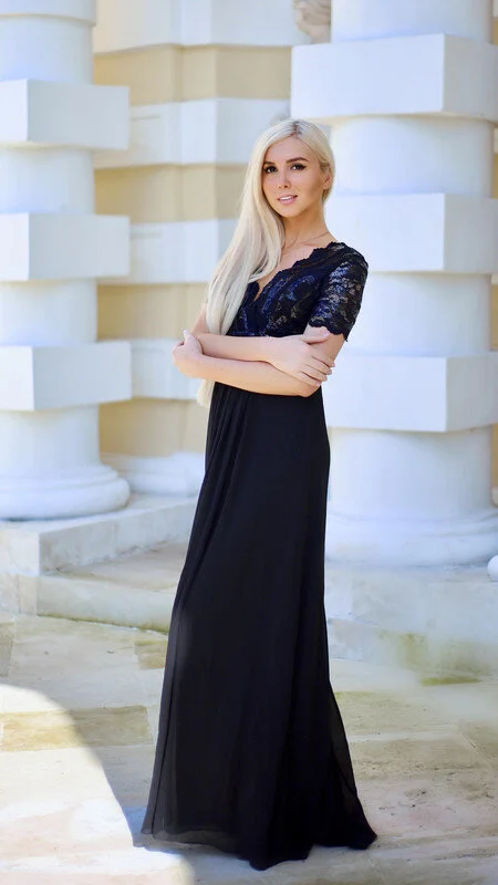 XXX Porn Photo of Nude Amoramias 12