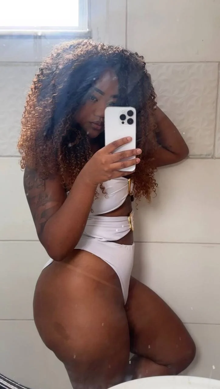 XXX Porn Photo of Nude Alma_Dunn 5