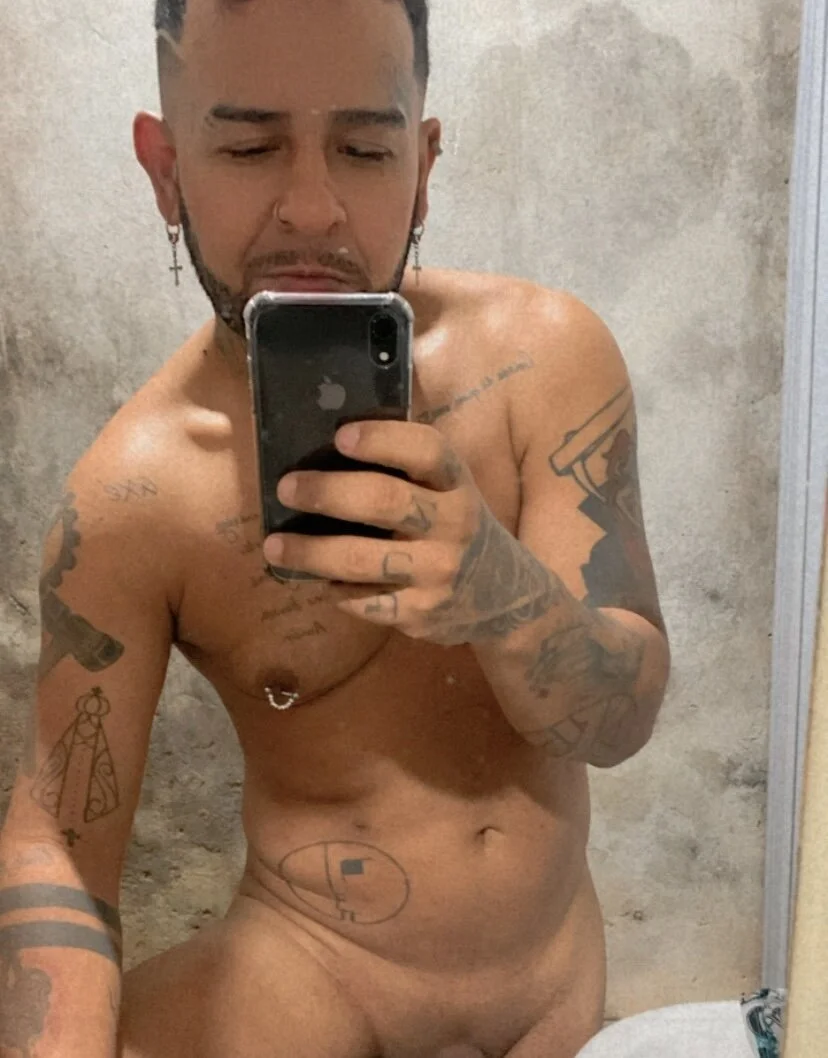 XXX Porn Photo of Nude debuchs 1